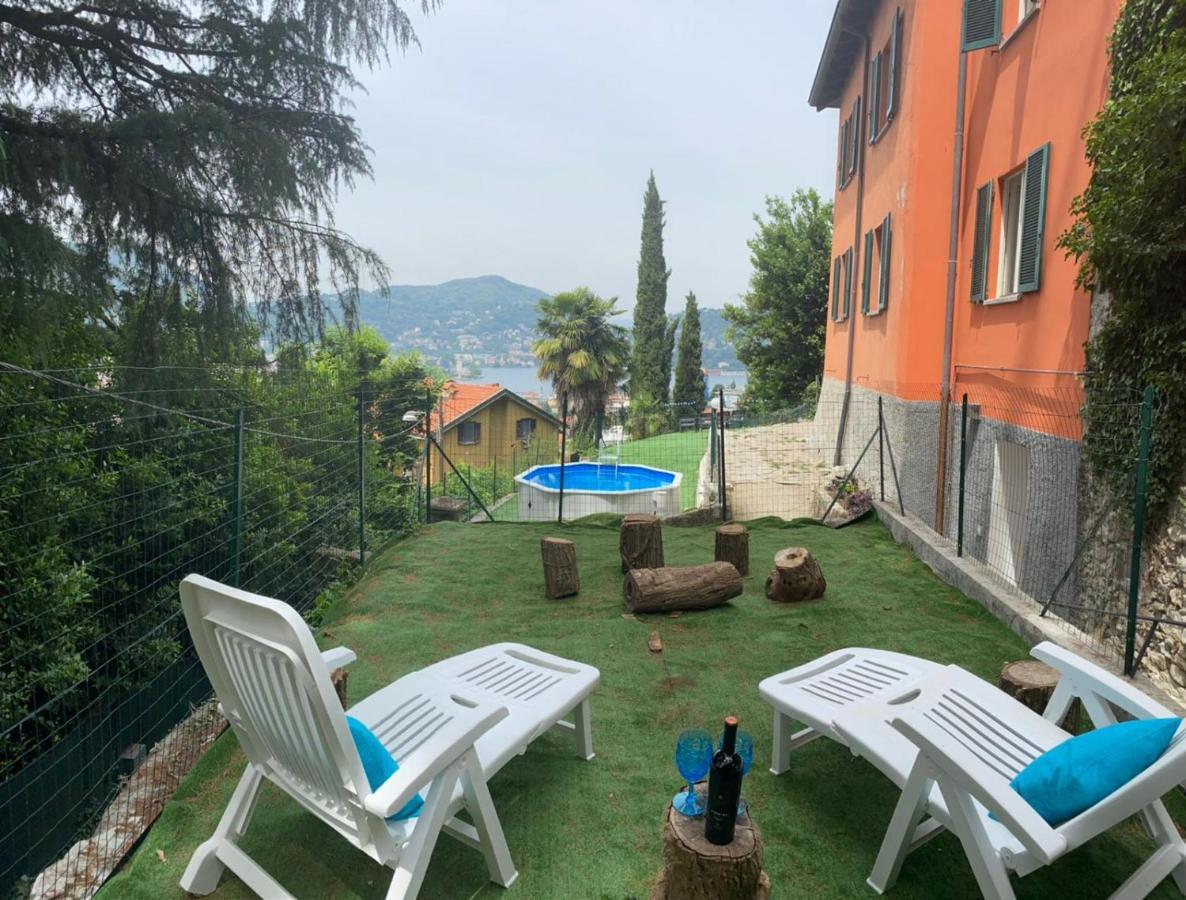 Bertacchi - Inside And Out Vakantiehuis Como